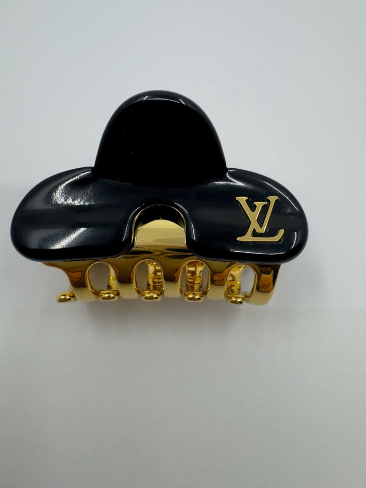 Louis Vuitton LV Hair Clip – Pink, Cream, Black & Blue