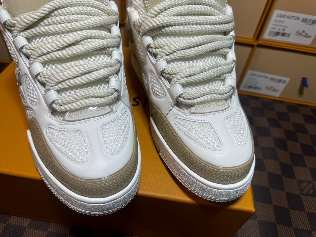 Louis Vuitton Skate Beige White