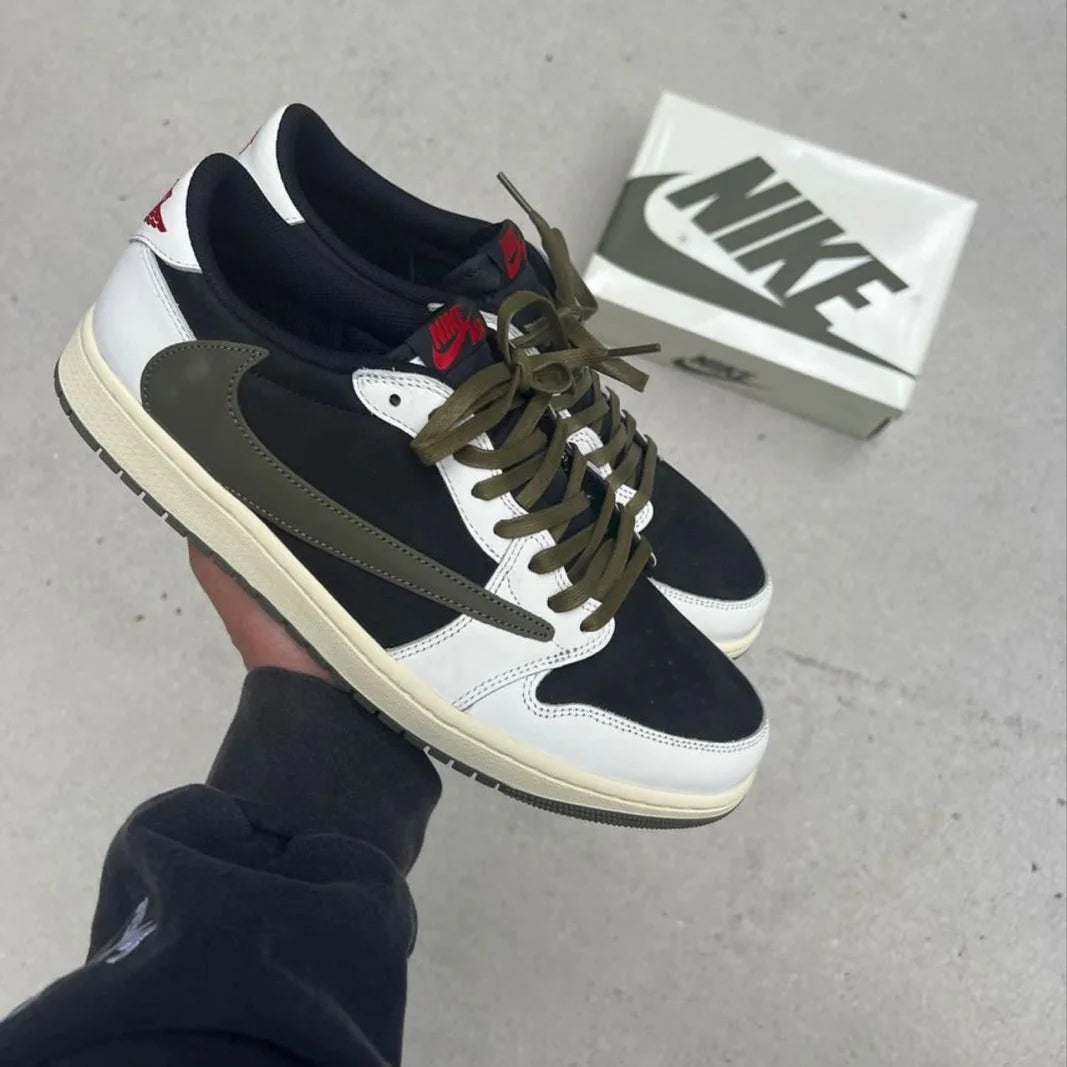 Travis Scott x Air Jordan 1 Low OG SP “Olive”
