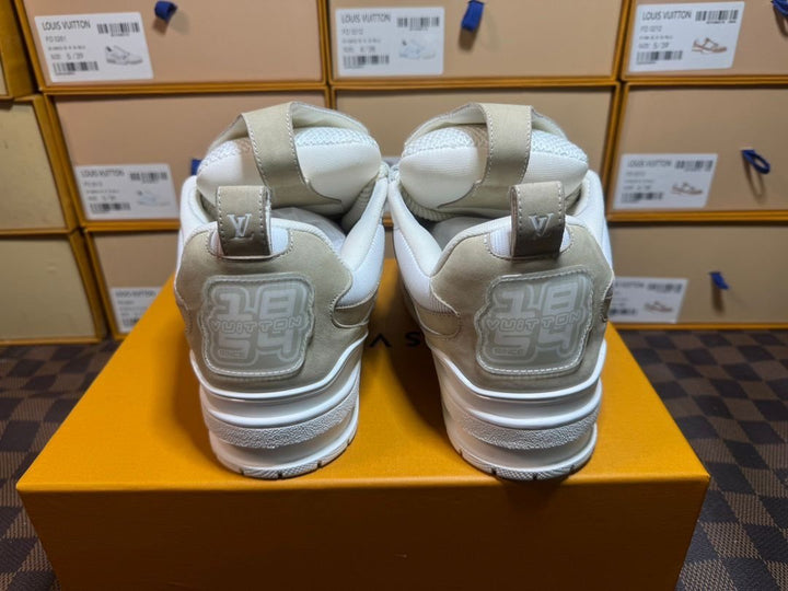 Louis Vuitton Skate Beige White