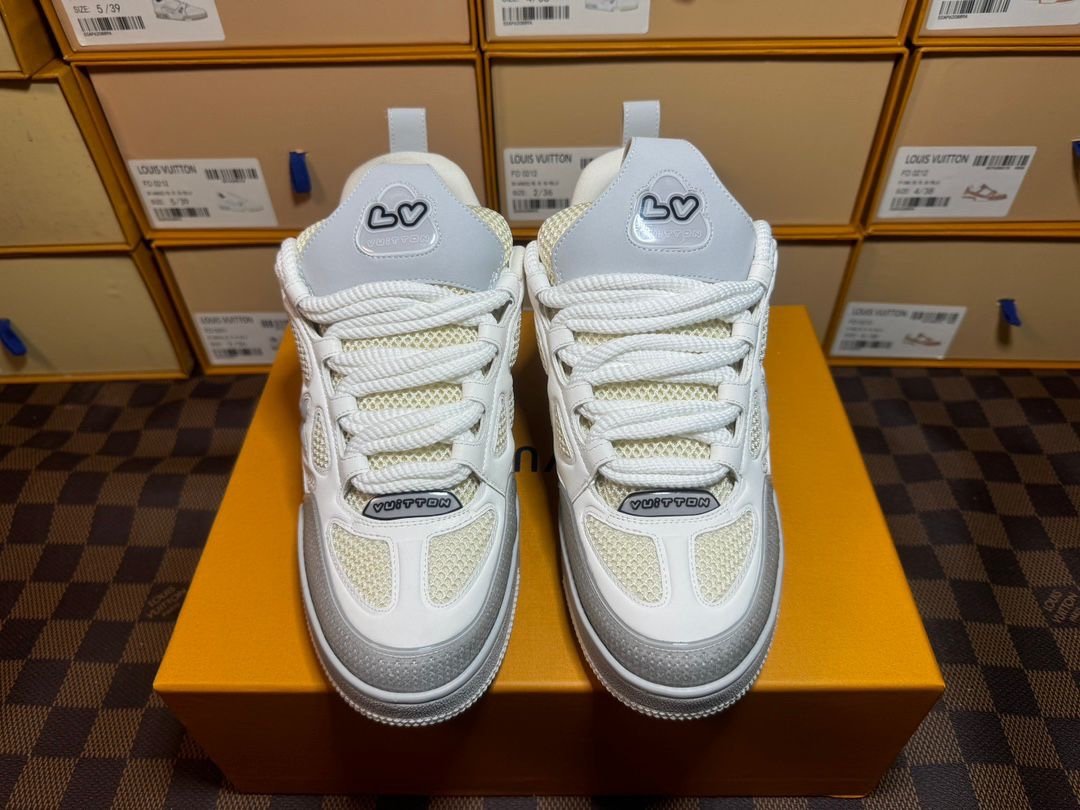 Louis Vuitton Skate Grey White