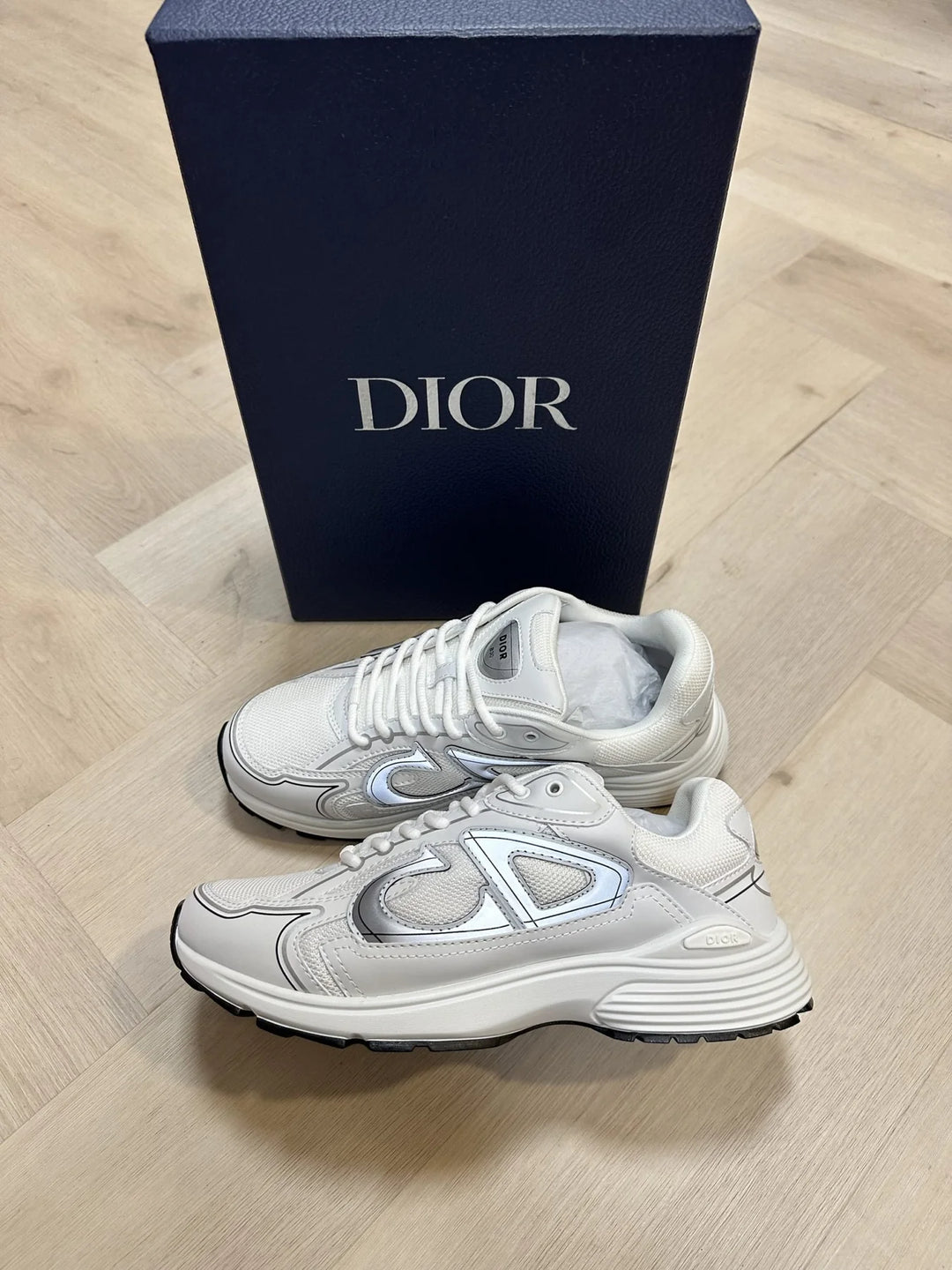 Dior B30