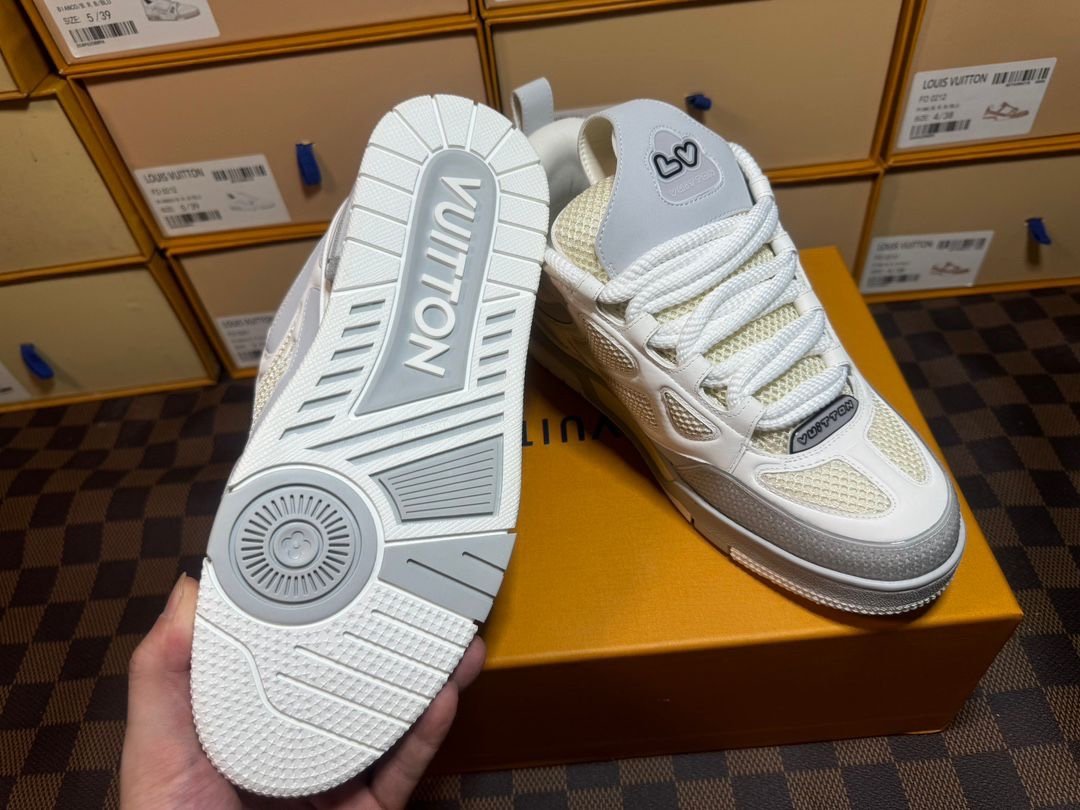 Louis Vuitton Skate Grey White