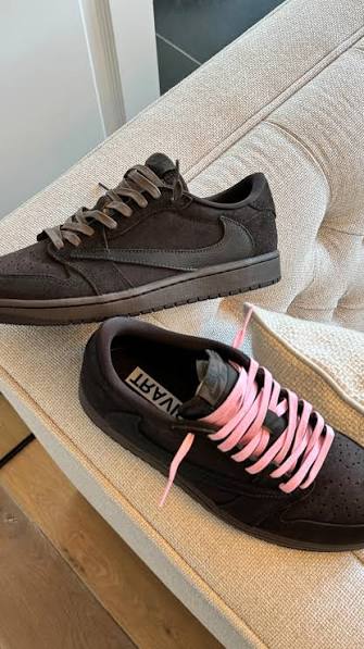 Travis Scott x Air Jordan 1 Low OG SP ‘Velvet Brown’