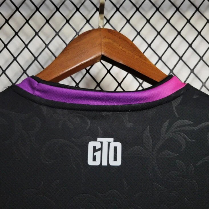 PSG Paris Saint-Germain "Paris Noir" Limited Jersey