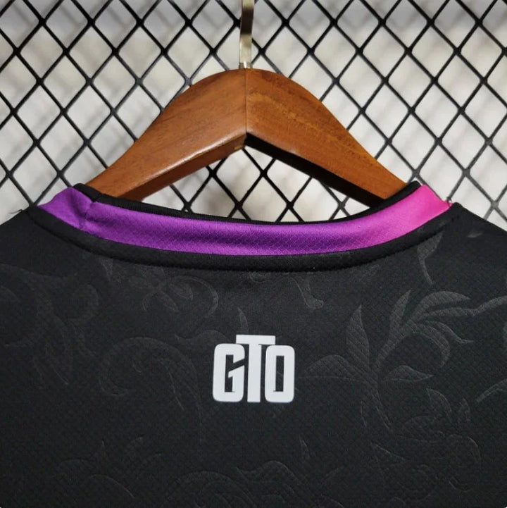 PSG Paris Saint-Germain "Paris Noir" Limited Jersey